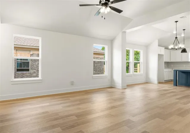 Photo 4 of Sale Pending at 3719 Eureka Dr, Norman, OK 73069 | MLS# 1219432 | Listing updated on 2026-08-24