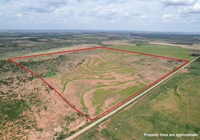 Homes for sale in Eldorado, OK | E 18635 18899 E County Rd Rds, Eldorado, OK 73537 | MLS# 1219492