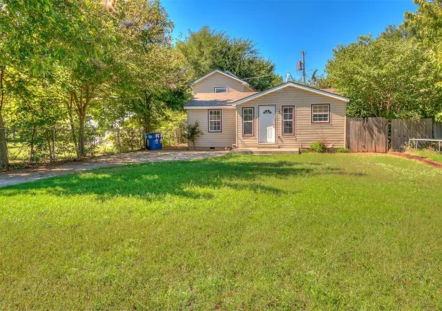 4th image of 124 S M Ave, El Reno, OK 73036 | MLS# 1219565