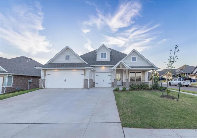 Photo 2 of Single family home for sale at 809 Sandgrass Rd, Choctaw, OK 73020 | MLS# 1219696 | Listing updated on 2026-10-13