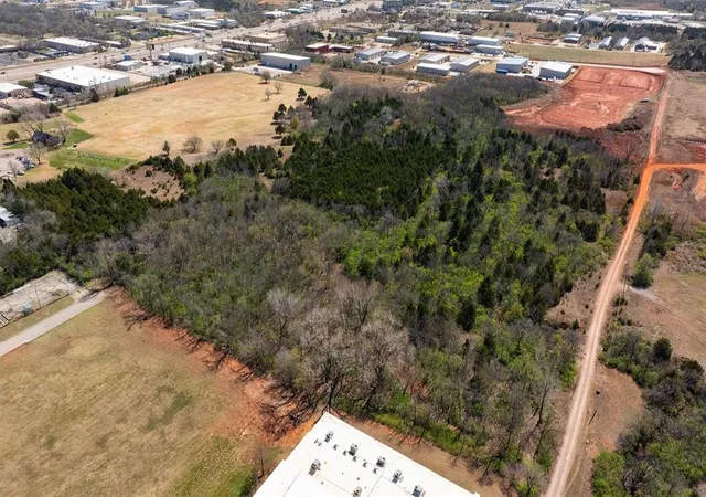 Photo 3 of Land for sale at 7600 N Hudson Ave, Oklahoma City, OK 73116 | MLS# 1219704 | Listing updated on 2026-10-19