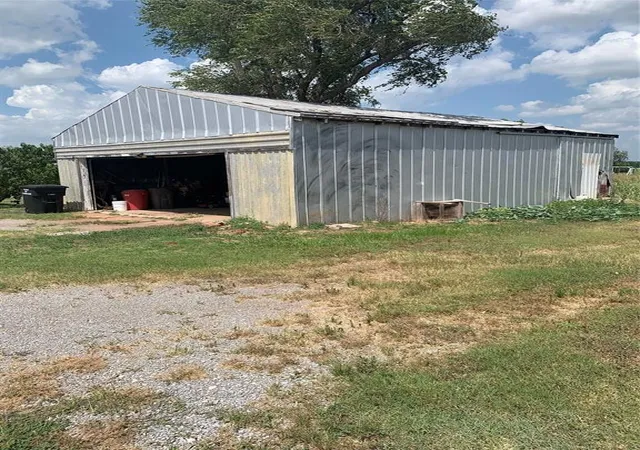 Homes for sale in Carnegie, OK | 36007 S State 58 Hwy, Carnegie, OK 73015 | MLS# 1219823