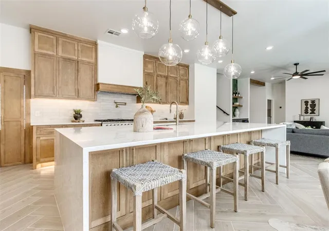 Photo 1 of Single family home for sale at 2500 Amante Ct, Edmond, OK 73034 | MLS# 1219851 | Listing updated on 2026-09-20