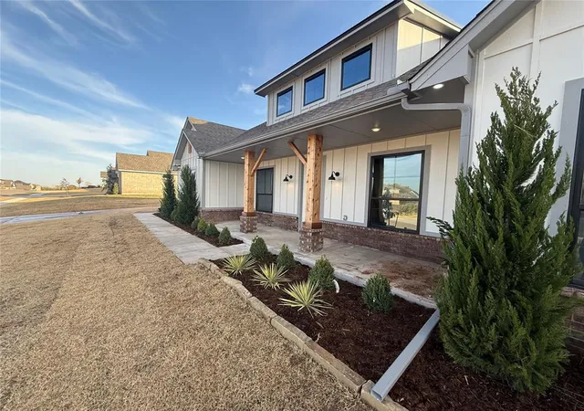 5th image of 10140 Nw 100Th St, Yukon, OK 73099 | MLS# 1219890