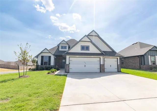 Photo 2 of Single family home for sale at 13040 Ne 9th Street, Choctaw, OK 73020 | MLS# 1219922 | Listing updated on 2026-10-05