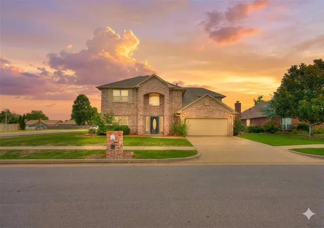 1st image of 7300 Nw 109th St, Oklahoma City, OK 73162 | MLS# 1219927