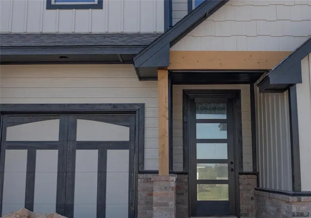Photo 3 of Single family home for sale at 5525 Prickly Wild Way, Edmond, OK 73034 | MLS# 1219970 | Listing updated on 2026-09-04