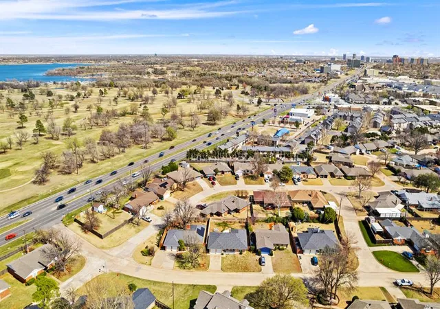45th image of 4633 Nw 70th St, Oklahoma City, OK 73132 | MLS# 1219996