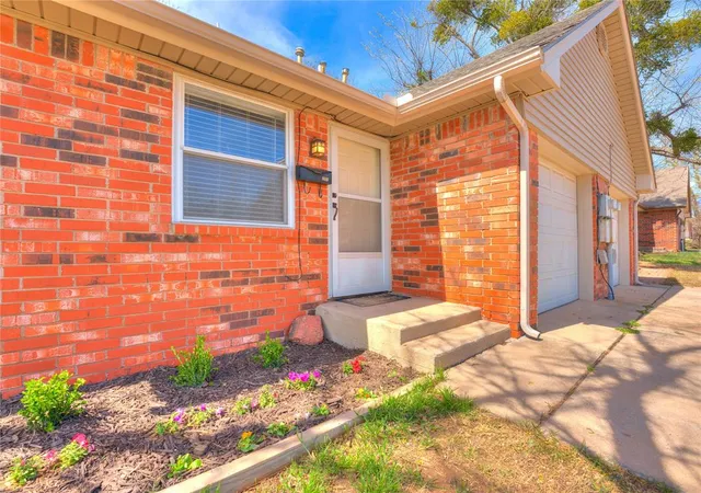 Photo 3 of Multi family home for sale at 101 N Hortense Ave, Edmond, OK 73034 | MLS# 1220055 | Listing updated on 2026-08-20