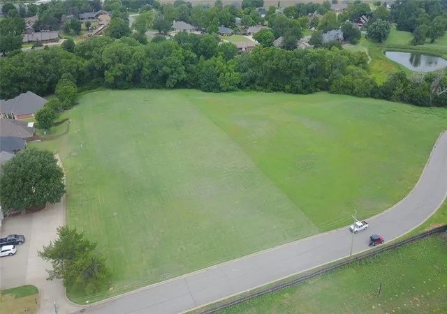 4th image of Sunup Dr, Clinton, OK 73601 | MLS# 1220060