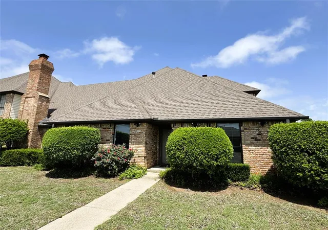Photo 3 of Townhouse for sale at 2607 N Greenbriar Pl, Seminole, OK 74868 | MLS# 1220070 | Listing updated on 2026-06-01