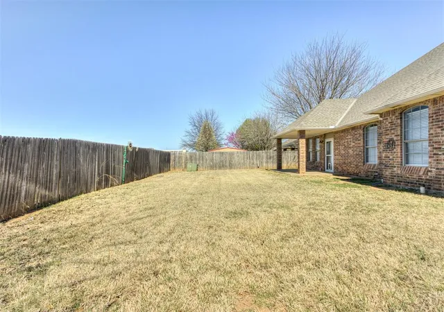 Homes for sale in Newcastle, OK | 2275 Bradford Ave, Newcastle, OK 73065 | MLS# 1220095