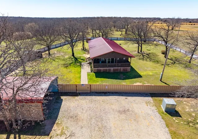 Homes for sale in Seminole, OK | 36354 Ew 1140 Rd, Seminole, OK 74868 | MLS# 1220104