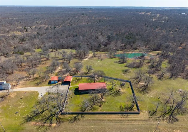 Homes for sale in Seminole, OK | 36354 Ew 1140 Rd, Seminole, OK 74868 | MLS# 1220104