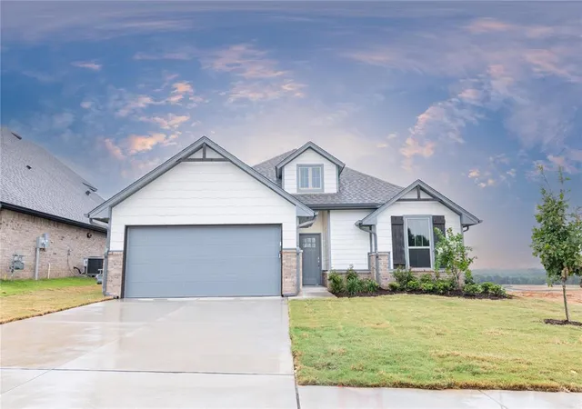 Photo 2 of Sale Pending at 804 Westfall Dr, Choctaw, OK 73020 | MLS# 1220110 | Listing updated on 2026-08-06