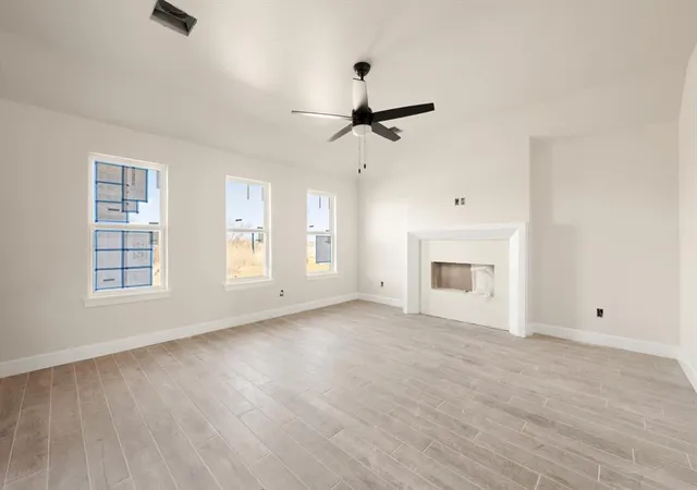 Photo 3 of Single Family Residence at 12505 Dolche Vita Dr, Yukon, OK 73099 | MLS# 1220123 | | Sold on 2026-05-08