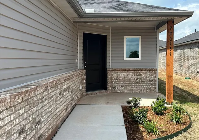2nd image of 920151 Wallace Ave, Wellston, OK 74881 | MLS# 1220133