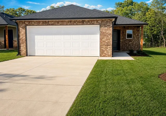 1st image of 334926 Evans Ln, Wellston, OK 74881 | MLS# 1220150