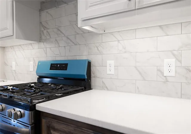 Photo 4 of Single family home for sale at 12217 SW 32nd Place, Yukon, OK 73099 | MLS# 1220192 | Listing updated on 2026-08-21