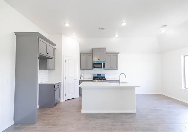 Photo 1 of Sale Pending at 12308 Sw 32nd Street, Yukon, OK 73099 | MLS# 1220198 | Listing updated on 2026-08-24