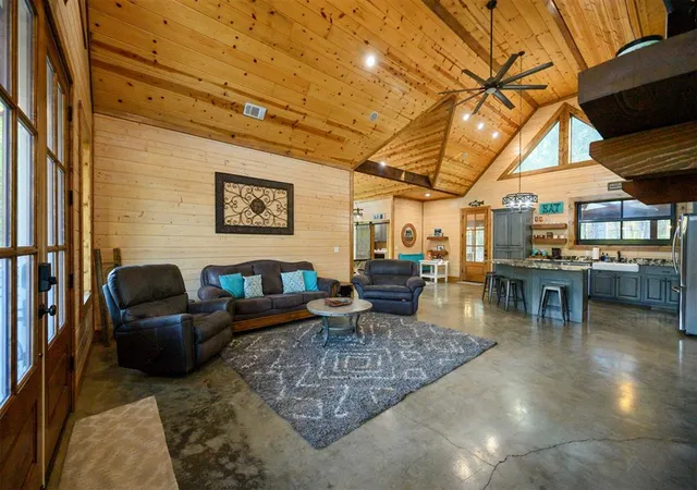 Photo 4 of Single family home for sale at 200 Iti Hina Trl, Broken Bow, OK 74728 | MLS# 1220233 | Listing updated on 2026-09-21