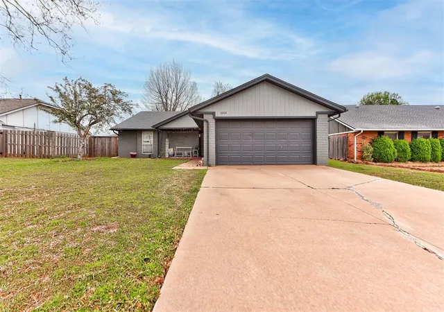 Photo 2 of Single family home for sale at 1004 S Neptune Rd, Edmond, OK 73003 | MLS# 1220245 | Listing updated on 2026-08-28