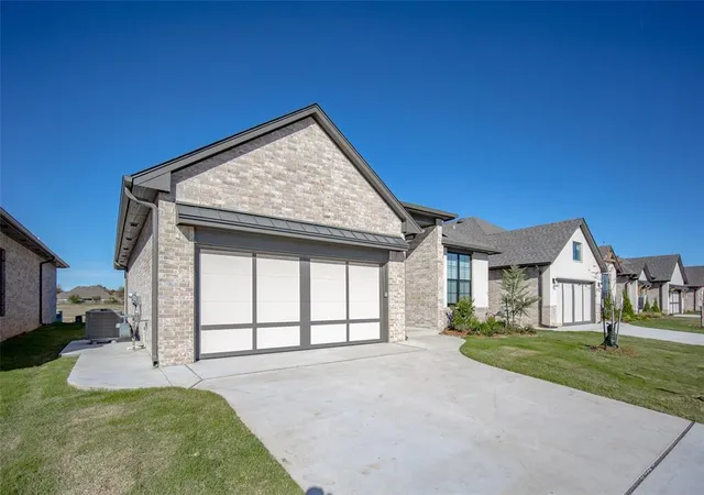 Photo 3 of Single family home for sale at 3017 SW 133rd Terrace, Oklahoma City, OK 73170 | MLS# 1220250 | Listing updated on 2026-05-06