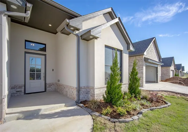 Photo 3 of Single family home for sale at 3021 SW 133rd Terrace, Oklahoma City, OK 73170 | MLS# 1220254 | Listing updated on 2026-05-06