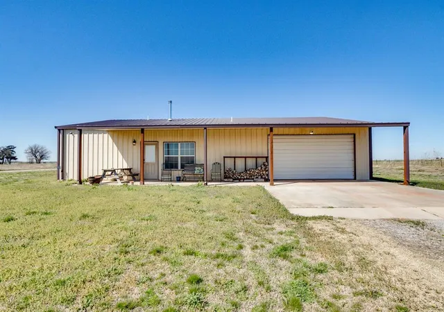 2nd image of 17725 Saddleback Ln, El Reno, OK 73036 | MLS# 1220278