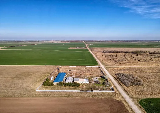 Homes for sale in Mangum, OK | 35615 E County Road 1480 Road, Mangum, OK 73554 | MLS# 1220280