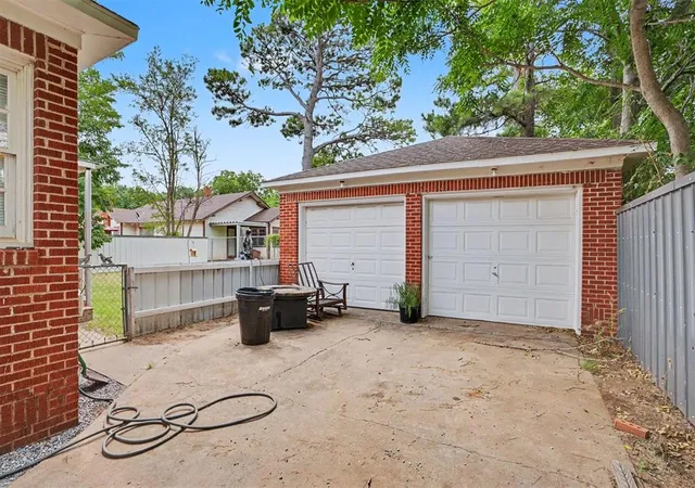 Photo 4 of Single family home for sale at 408 W Taylor St, Mangum, OK 73554 | MLS# 1220286 | Listing updated on 2026-07-17