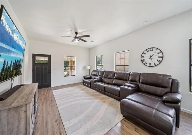 3rd image of 209 Ash St, Wellston, OK 74881 | MLS# 1220312