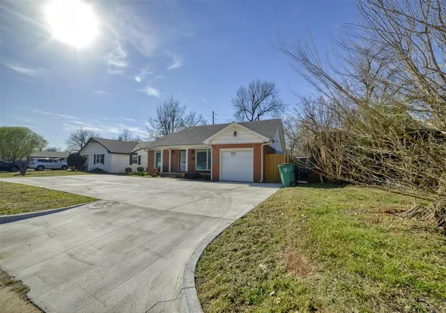 Homes for sale in Oklahoma City, OK | 4301 N Indiana Ave, Oklahoma City, OK 73118 | MLS# 1220347