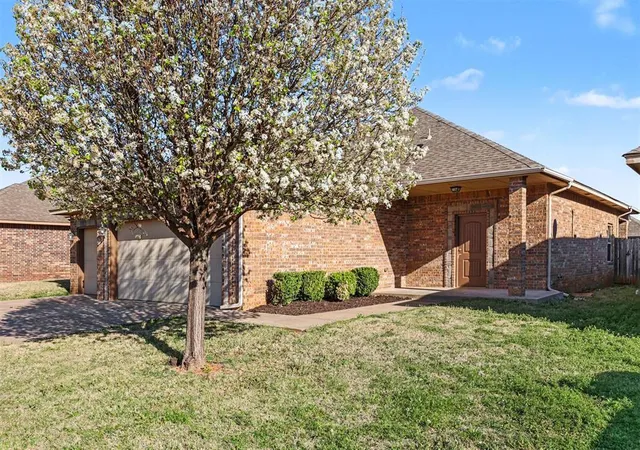 Photo 3 of Single family home for sale at 8021 Nw 159th Street, Edmond, OK 73013 | MLS# 1220396 | Listing updated on 2026-09-14