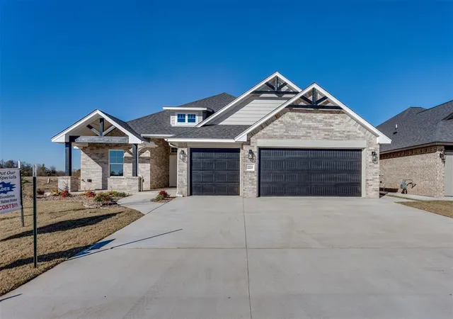 Photo 1 of Single family home for sale at 2233 Sw 160th Street, Oklahoma City, OK 73170 | MLS# 1220401 | Listing updated on 2026-10-20