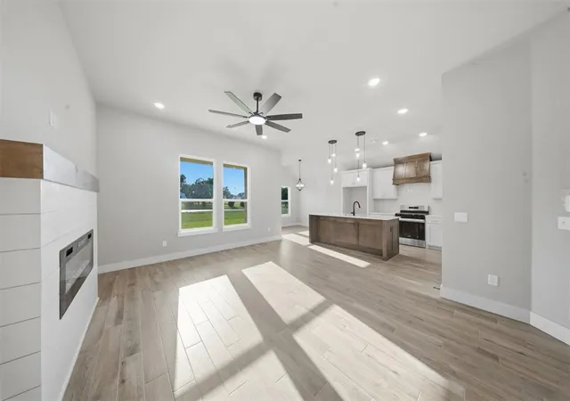 4th image of 831 Virginia Ave, Newcastle, OK 73065 | MLS# 1220448
