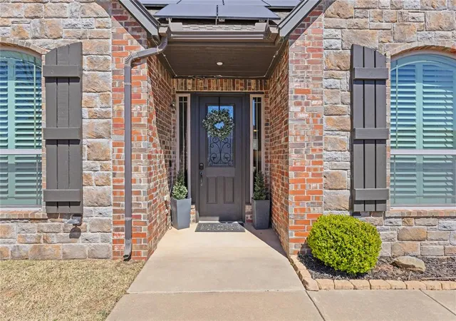 3rd image of 2101 Stratta Dr, Weatherford, OK 73096 | MLS# 1220457
