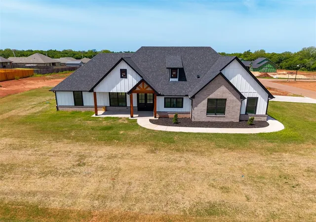 1st image of 41267 Steele St, Shawnee, OK 74804 | MLS# 1220477