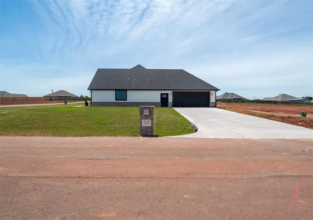 5th image of 41267 Steele St, Shawnee, OK 74804 | MLS# 1220477
