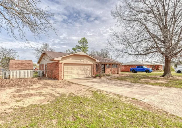3rd image of 200 Brent St, Meeker, OK 74855 | MLS# 1220576