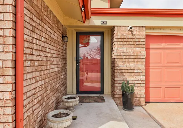 Photo 3 of Single family home for sale at 2121 NW 115th Terrace, Oklahoma City, OK 73120 | MLS# 1220580 | Listing updated on 2026-06-03
