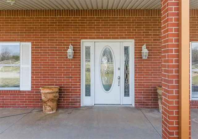Homes for sale in Wynnewood, OK | 28256 N County Road 3210, Wynnewood, OK 73098 | MLS# 1220582