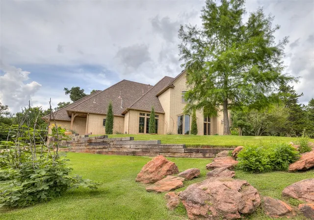 Photo 2 of Single family home for sale at 4320 Canaan Crk Rd, Edmond, OK 73034 | MLS# 1220636 | Listing updated on 2026-08-21