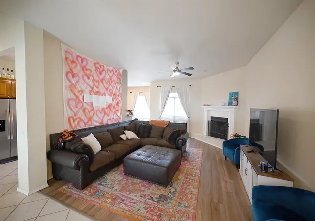2nd image of 814 S Rock Hollow Ct, Stillwater, OK 74074 | MLS# 1220652