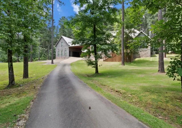 Photo 2 of Single family home for sale at 163 Wild Turkey Trl, Broken Bow, OK 74728 | MLS# 1220686 | Listing updated on 2026-03-25