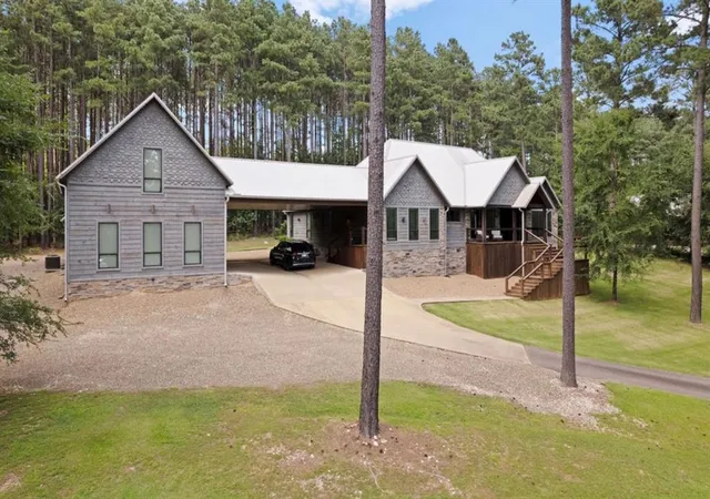 Photo 3 of Single family home for sale at 163 Wild Turkey Trl, Broken Bow, OK 74728 | MLS# 1220686 | Listing updated on 2026-03-25