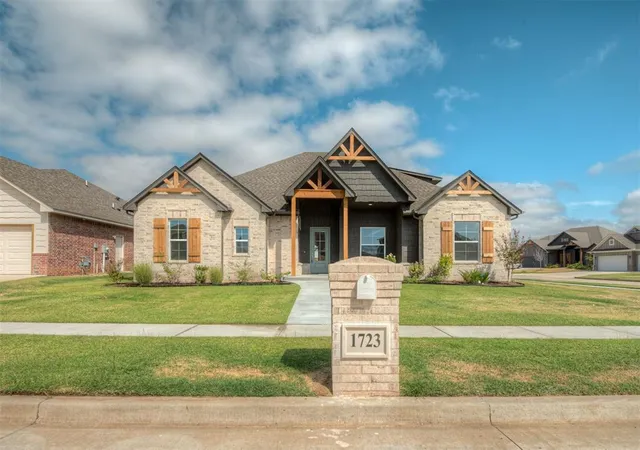Photo 1 of Single family home for sale at 1723 Zayden Ln, Norman, OK 73072 | MLS# 1220690 | Listing updated on 2026-09-30