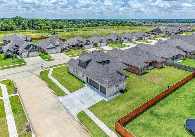 4th image of 1723 Zayden Ln, Norman, OK 73072 | MLS# 1220690