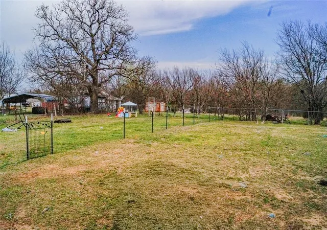 Homes for sale in Healdton, OK | 95 3rd St, Healdton, OK 73438 | MLS# 1220711