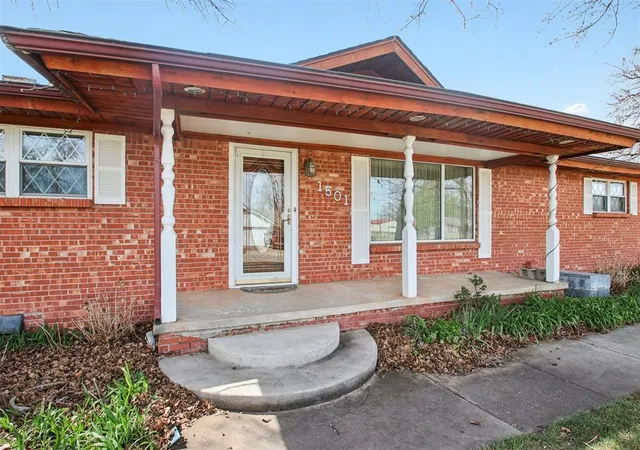 4th image of 1501 S Avery Ave, Oklahoma City, OK 73130 | MLS# 1220720